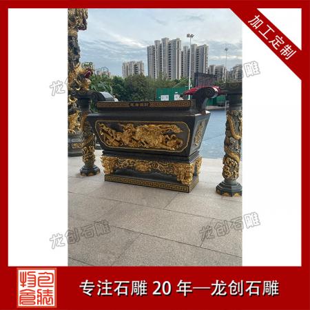 如何根據寺院空間選擇大小合適的石雕香爐？